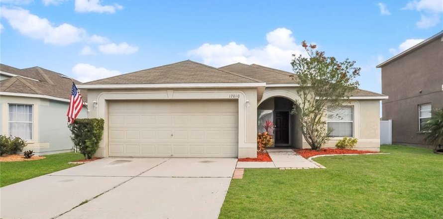 House in Riverview, Florida 4 bedrooms, 143.44 sq.m. № 2120651