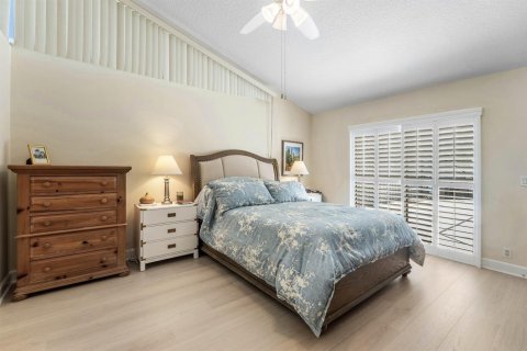 Touwnhouse à vendre à Palm Beach Gardens, Floride: 3 chambres, 125.98 m2 № 2260398 - photo 11