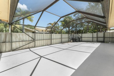Touwnhouse à vendre à Palm Beach Gardens, Floride: 3 chambres, 125.98 m2 № 2260398 - photo 26