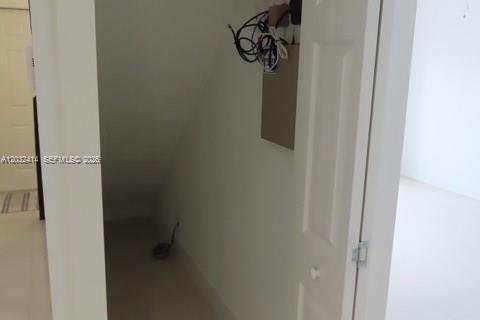 Touwnhouse à louer à Miami, Floride: 2 chambres, 130.06 m2 № 2336900 - photo 10