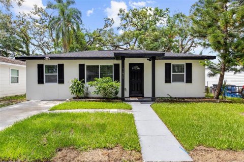 Casa en venta en Clearwater, Florida, 3 dormitorios, 98.85 m2 № 1793909 - foto 1