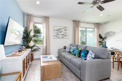 Adosado en alquiler en Kissimmee, Florida, 2 dormitorios, 129.51 m2 № 1912312 - foto 5
