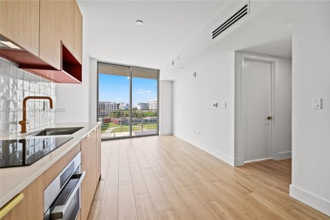 Copropriété à vendre à Miami, Floride: 2 chambres, 82.03 m2 № 2256747 - photo 11
