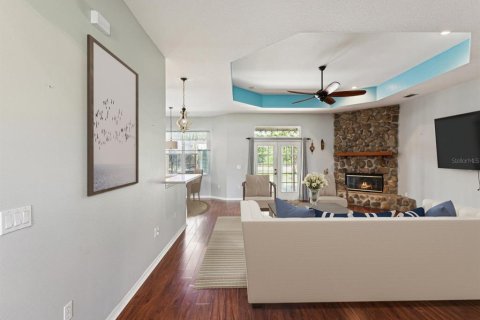 House in New Port Richey, Florida 3 bedrooms, 202.71 sq.m. № 1734499 - photo 4