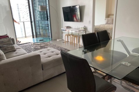 Снять в аренду кондоминиум в Майами, Флорида 2 спальни, 81.57м2, № 1957892 - фото 4