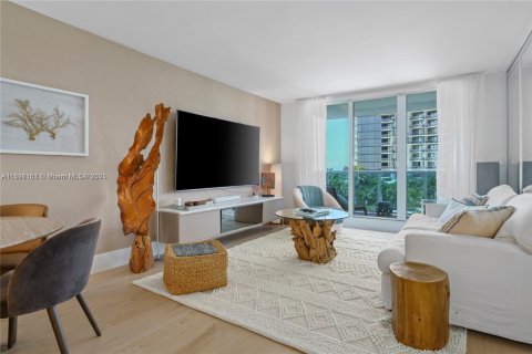 Condominio en venta en Miami Beach, Florida, 2 dormitorios, 114.27 m2 № 1807593 - foto 15