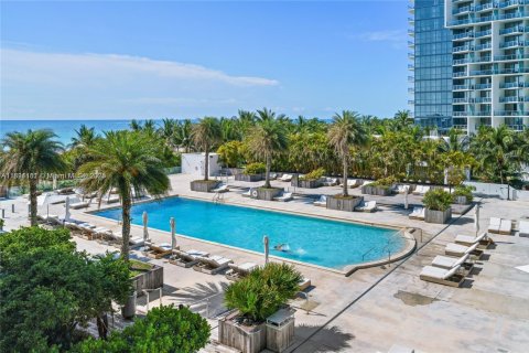 Condominio en venta en Miami Beach, Florida, 2 dormitorios, 114.27 m2 № 1807593 - foto 3