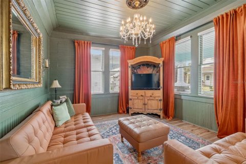 Villa ou maison à vendre à Tampa, Floride: 2 chambres, 94.76 m2 № 2294496 - photo 8