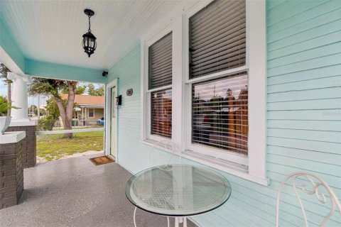 Villa ou maison à vendre à Tampa, Floride: 2 chambres, 94.76 m2 № 2294496 - photo 3