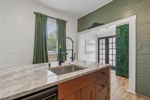 Villa ou maison à vendre à Tampa, Floride: 2 chambres, 94.76 m2 № 2294496 - photo 23