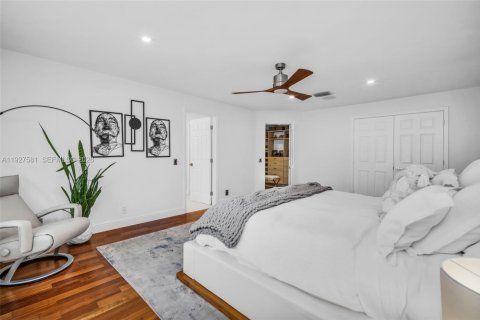 Casa en venta en Weston, Florida, 5 dormitorios, 361.2 m2 № 1999680 - foto 9