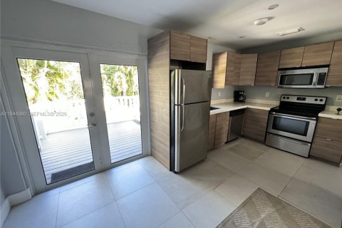 Снять в аренду виллу или дом в Холливуд, Флорида 3 спальни, 121.7м2, № 2001582 - фото 15