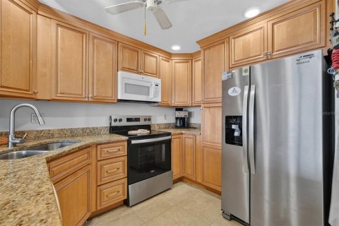 Condominio en venta en Daytona Beach Shores, Florida, 2 dormitorios, 106.84 m2 № 2394424 - foto 10