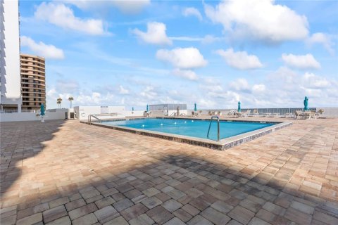 Condominio en venta en Daytona Beach Shores, Florida, 2 dormitorios, 106.84 m2 № 2394424 - foto 29