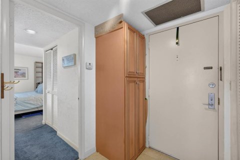 Condominio en venta en Daytona Beach Shores, Florida, 2 dormitorios, 106.84 m2 № 2394424 - foto 14
