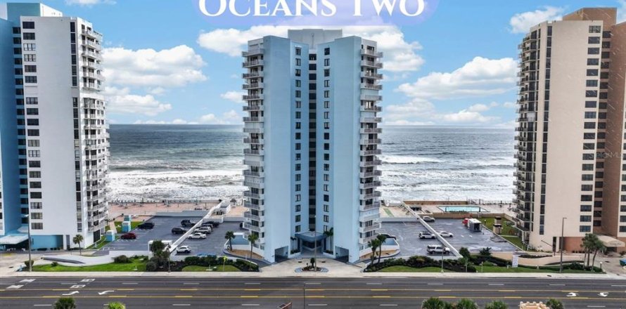 Condominio en Daytona Beach Shores, Florida, 2 dormitorios  № 2394424