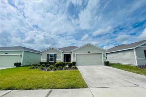 Villa ou maison à louer à Kissimmee, Floride: 4 chambres, 171.22 m2 № 2422641 - photo 4