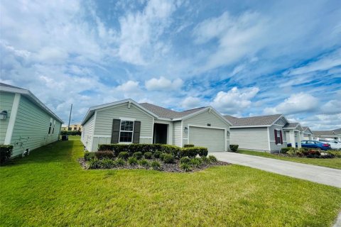 Villa ou maison à louer à Kissimmee, Floride: 4 chambres, 171.22 m2 № 2422641 - photo 3