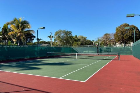 Condominio en venta en Miami, Florida, 2 dormitorios, 101.45 m2 № 1942001 - foto 23