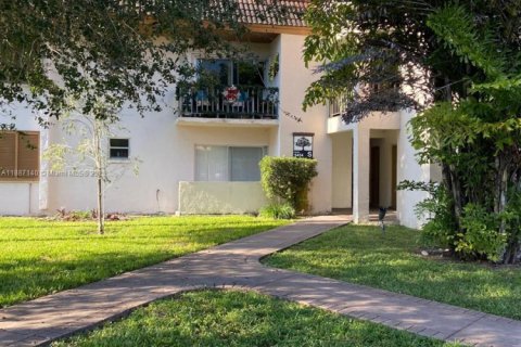 Condominio en venta en Miami, Florida, 2 dormitorios, 101.45 m2 № 1942001 - foto 5