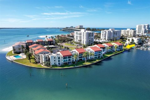 Condominio en alquiler en Clearwater, Florida, 2 dormitorios, 109.72 m2 № 1917104 - foto 1