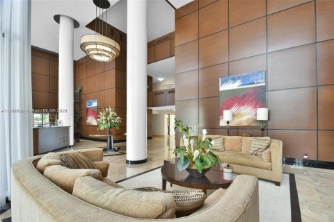 Купить кондоминиум в Халландейл-Бич, Флорида 2 спальни, 144.28м2, № 1959148 - фото 19