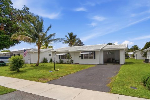 House in Pompano Beach, Florida 2 bedrooms, 97.18 sq.m. № 2240690 - photo 15