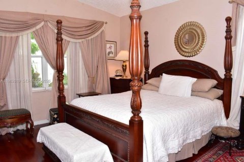 Casa en venta en Pembroke Pines, Florida, 3 dormitorios, 184.97 m2 № 2049924 - foto 11