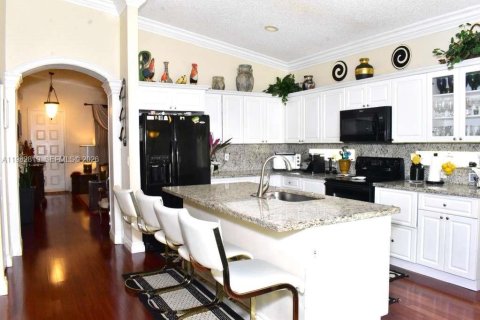 Casa en venta en Pembroke Pines, Florida, 3 dormitorios, 184.97 m2 № 2049924 - foto 3