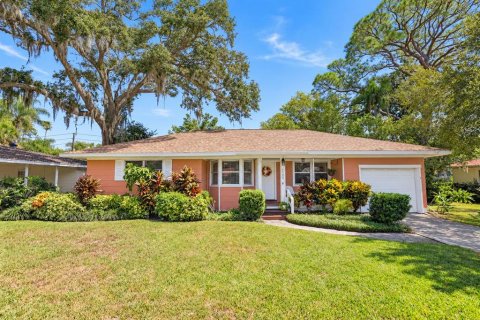 Villa ou maison à Dunedin, Floride 2 chambres, 116.69 m2 № 2394311
