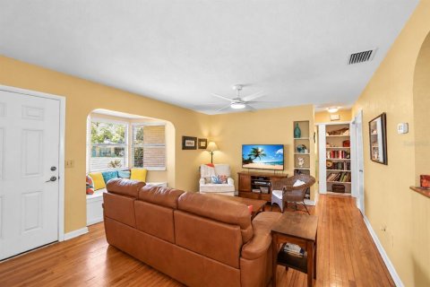 Villa ou maison à vendre à Dunedin, Floride: 2 chambres, 116.69 m2 № 2394311 - photo 22