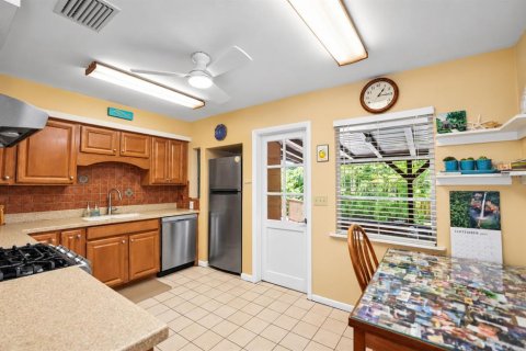 Villa ou maison à vendre à Dunedin, Floride: 2 chambres, 116.69 m2 № 2394311 - photo 16