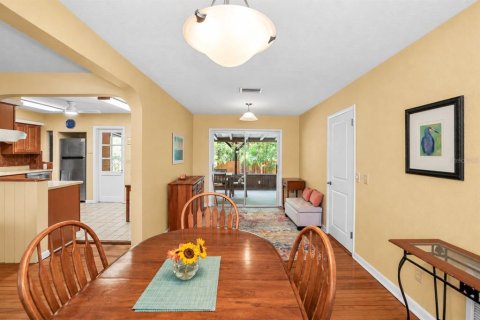 Villa ou maison à vendre à Dunedin, Floride: 2 chambres, 116.69 m2 № 2394311 - photo 13