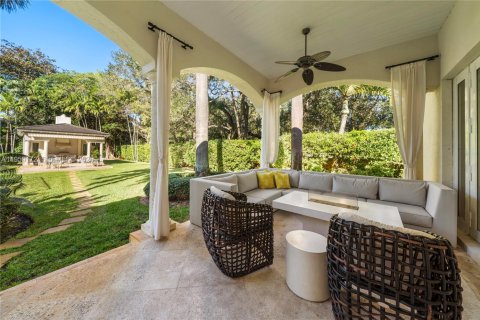 Villa ou maison à vendre à Miami, Floride: 7 chambres, 603.4 m2 № 2080254 - photo 12