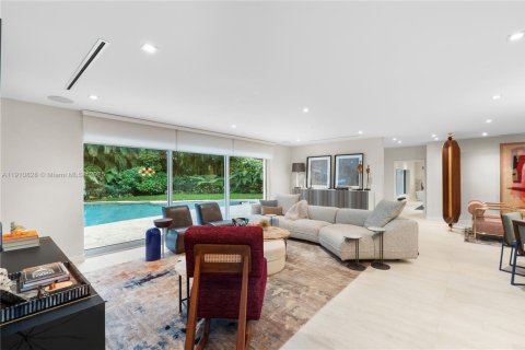 Casa en venta en Miami Shores, Florida, 4 dormitorios, 228.91 m2 № 1967045 - foto 4