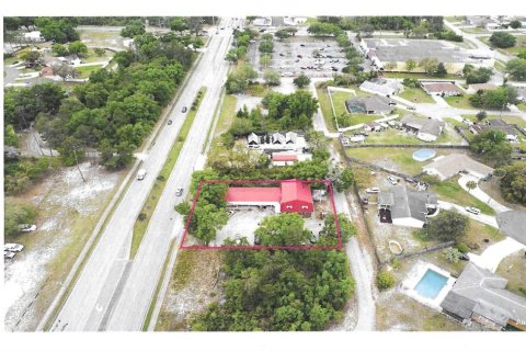 Propiedad comercial en venta en Deltona, Florida, 414.34 m2 № 2156026 - foto 3