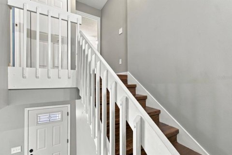 Condo in Tampa, Florida, 2 bedrooms № 2384130 - photo 24