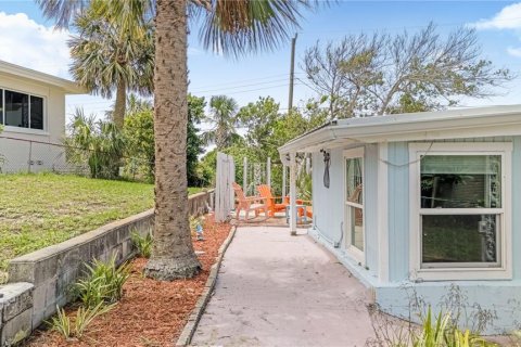 House in Daytona Beach, Florida 3 bedrooms, 120.22 sq.m. № 1786713 - photo 5