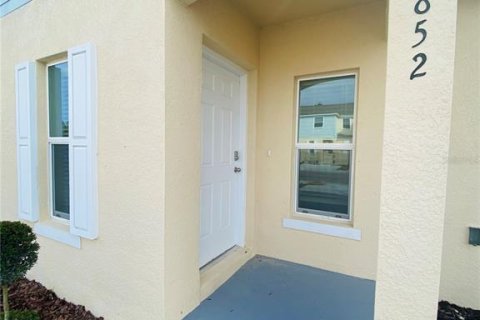 Townhouse in Kissimmee, Florida 3 bedrooms, 163.69 sq.m. № 2095976 - photo 4