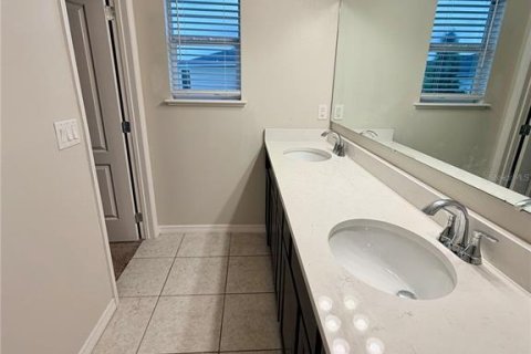 Townhouse in Kissimmee, Florida 3 bedrooms, 163.69 sq.m. № 2095976 - photo 30