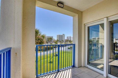Copropriété à vendre à New Smyrna Beach, Floride: 3 chambres, 164.25 m2 № 1585822 - photo 26