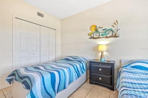 Copropriété à vendre à New Smyrna Beach, Floride: 3 chambres, 164.25 m2 № 1585822 - photo 16