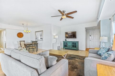 Copropriété à vendre à New Smyrna Beach, Floride: 3 chambres, 164.25 m2 № 1585822 - photo 5