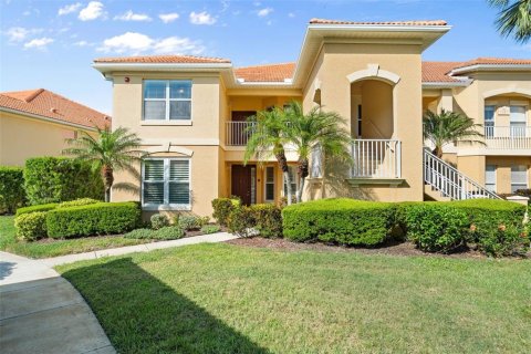Copropriété à louer à Lakewood Ranch, Floride: 2 chambres, 144.18 m2 № 1904170 - photo 2