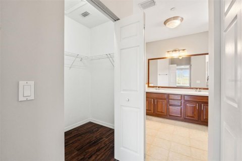 Copropriété à louer à Lakewood Ranch, Floride: 2 chambres, 144.18 m2 № 1904170 - photo 22