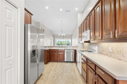 Copropriété à louer à Lakewood Ranch, Floride: 2 chambres, 144.18 m2 № 1904170 - photo 8