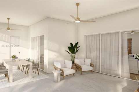 House in Punta Gorda, Florida 4 bedrooms, 241.55 sq.m. № 2076739 - photo 12
