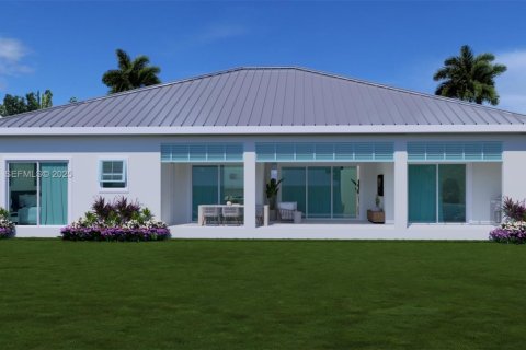 House in Punta Gorda, Florida 4 bedrooms, 241.55 sq.m. № 2076739 - photo 13