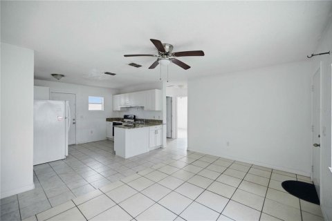 Apartment in Ocala, Florida 2 bedrooms, 78.97 sq.m. № 2238578 - photo 6