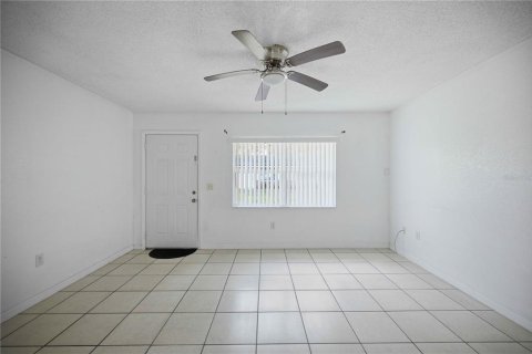 Apartment in Ocala, Florida 2 bedrooms, 78.97 sq.m. № 2238578 - photo 8